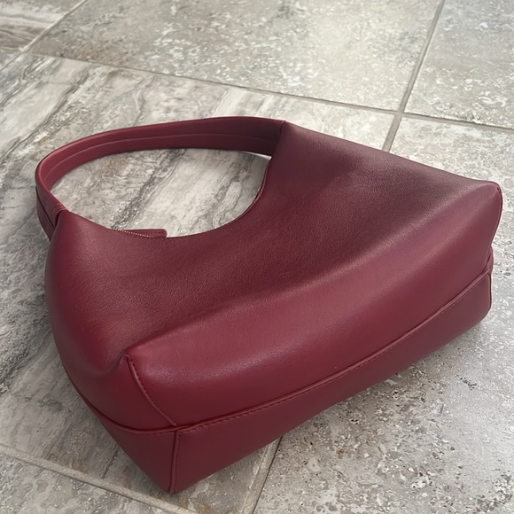 NEW Mansur Gavriel Small Soft Candy Shoulder Bag in Burgundy, Quiet Luxury! - Picture 10 of 15
